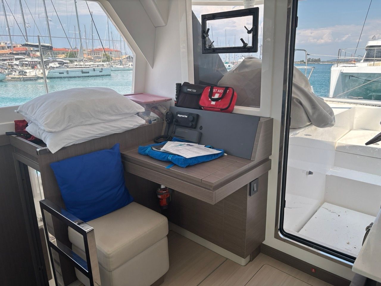 Leopard 42 | Sunsail 22