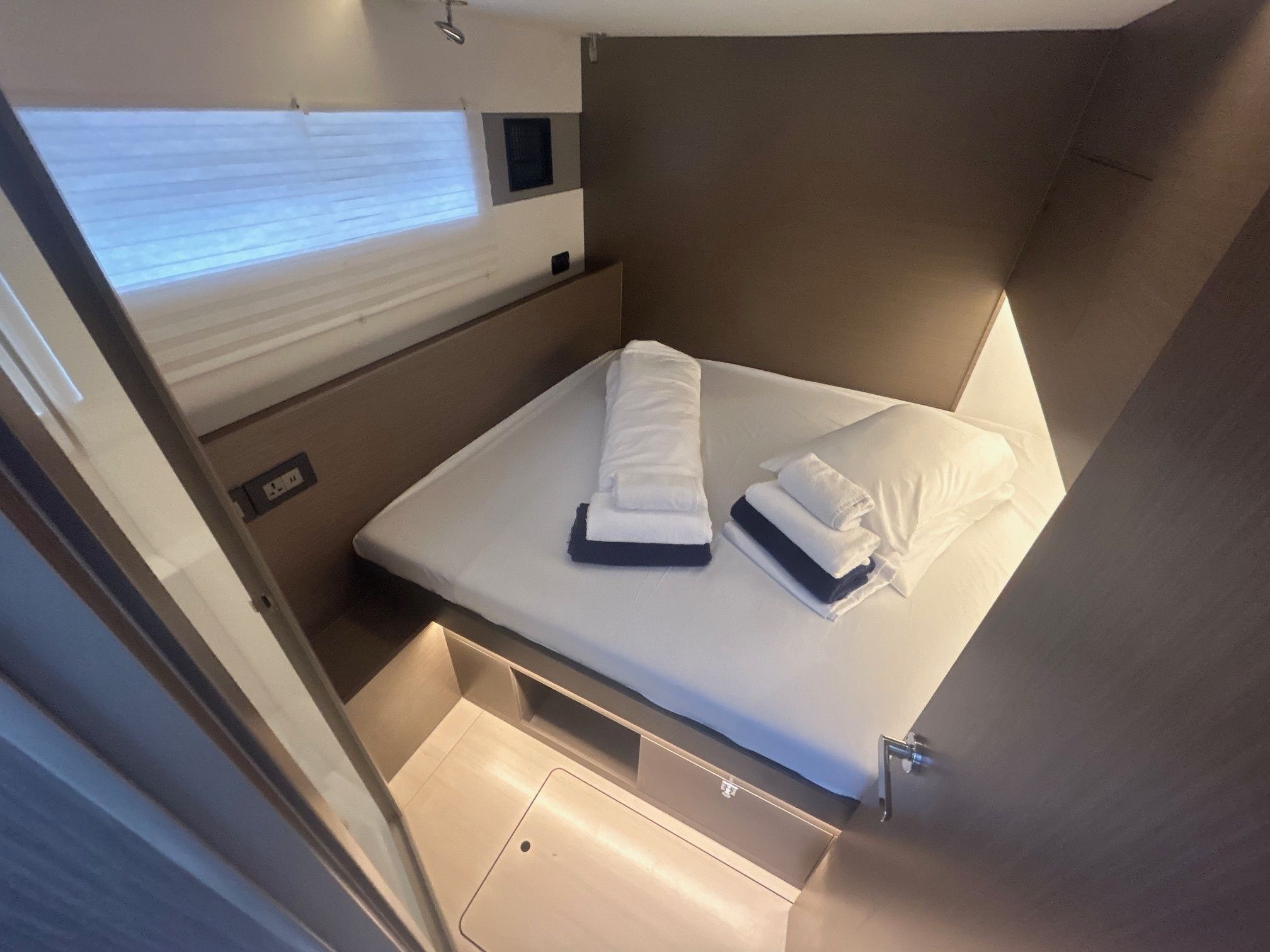 Leopard 50 | Moorings 22