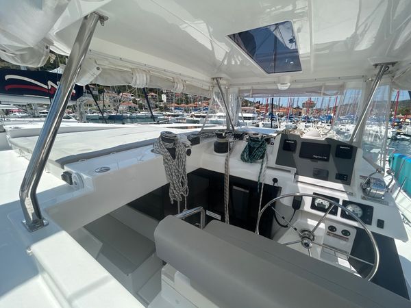 Leopard 50 | Moorings 22