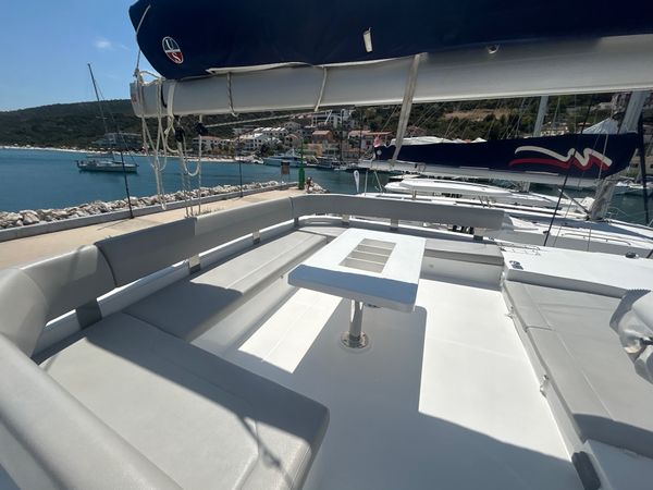 Leopard 50 | Moorings 22