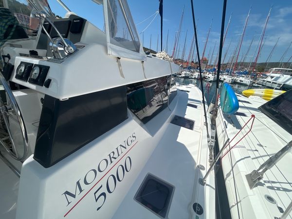 Leopard 50 | Moorings 22