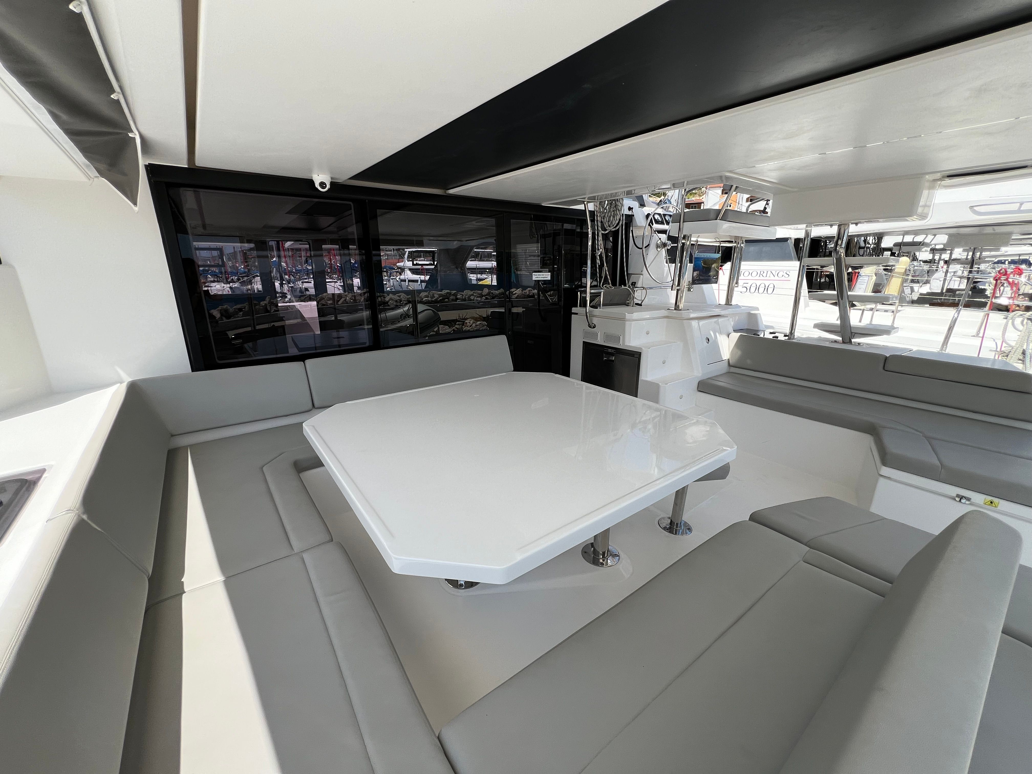Leopard 50 | Moorings 22