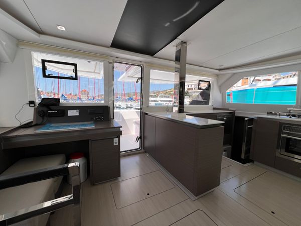 Leopard 50 | Moorings 22
