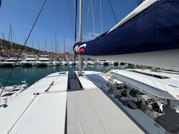 Leopard 50 | Moorings 22