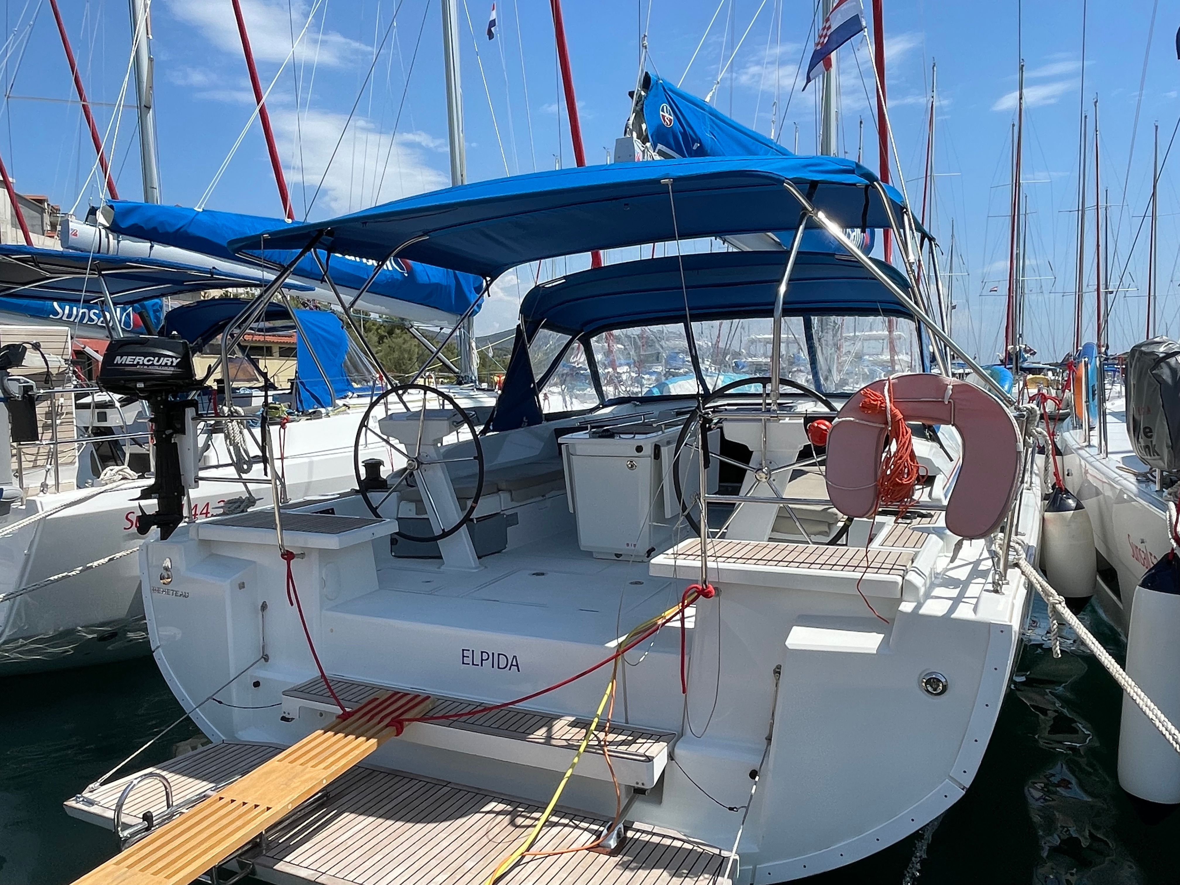 Beneteau Oceanis 46.1 | Sunsail 22