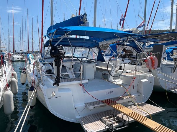 Beneteau Oceanis 46.1 | Sunsail 22