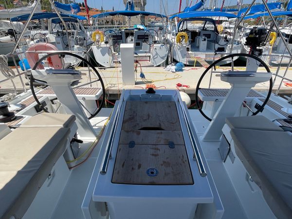 Beneteau Oceanis 46.1 | Sunsail 22