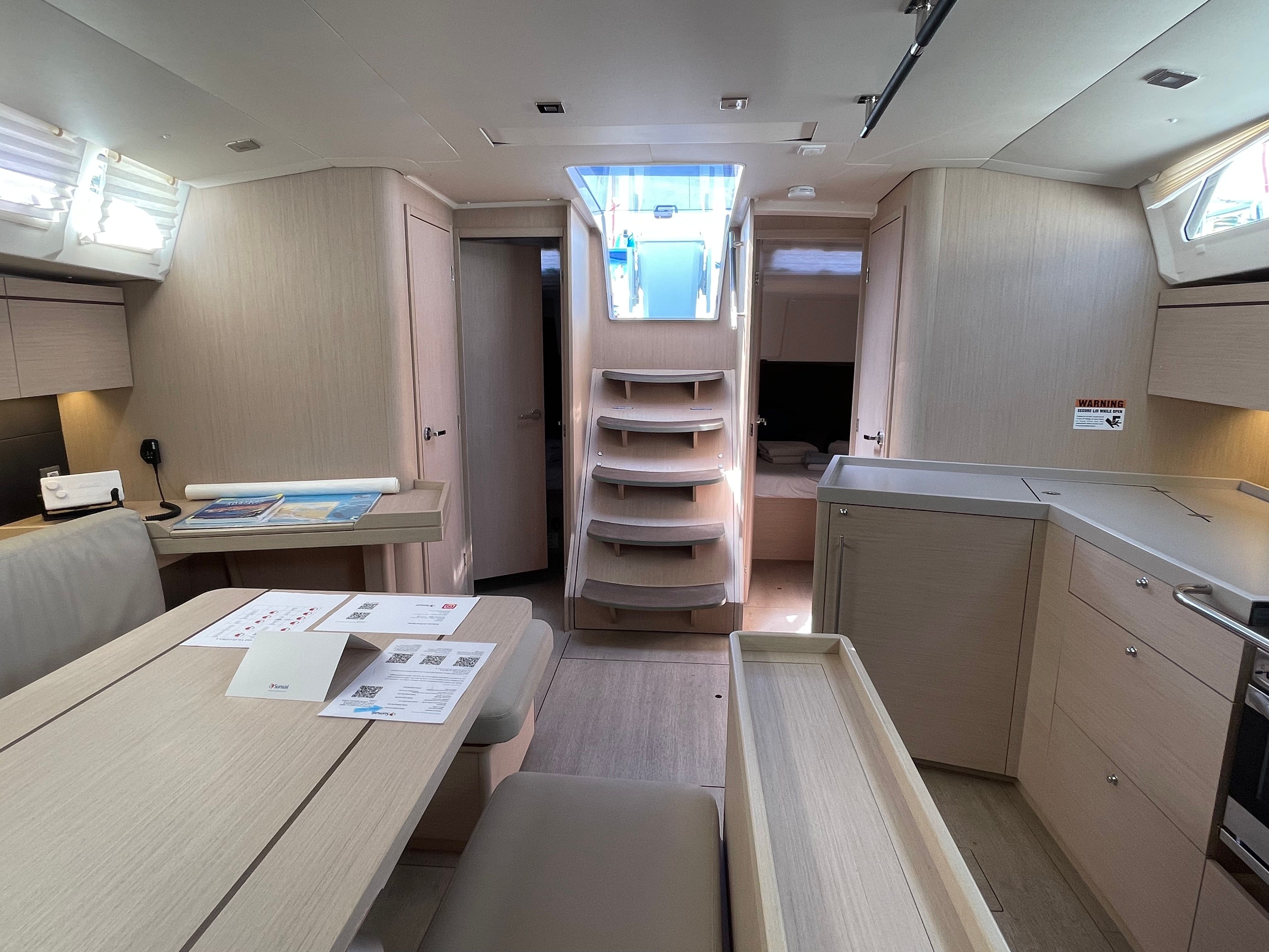 Beneteau Oceanis 46.1 | Sunsail 22