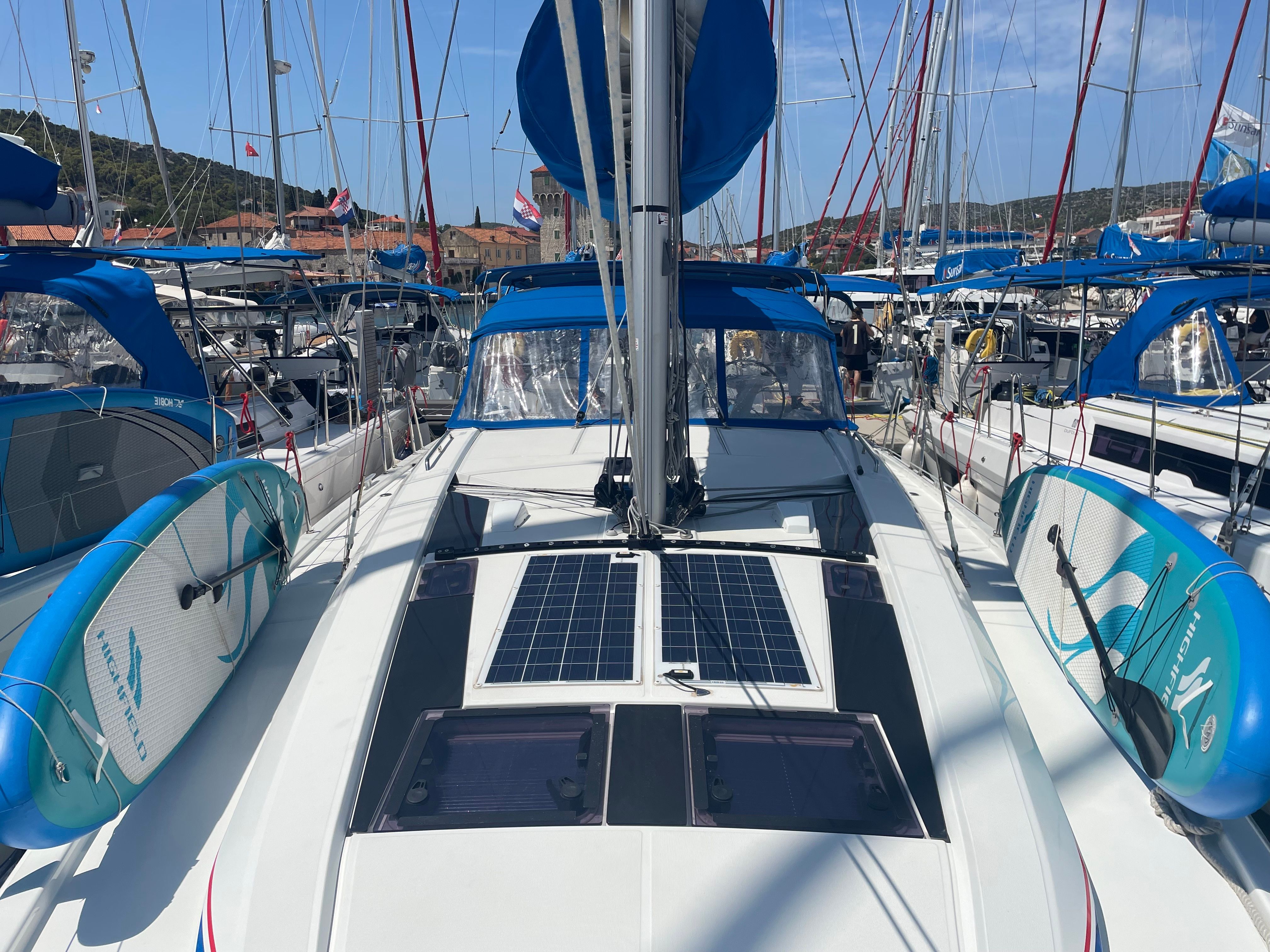 Beneteau Oceanis 46.1 | Sunsail 22