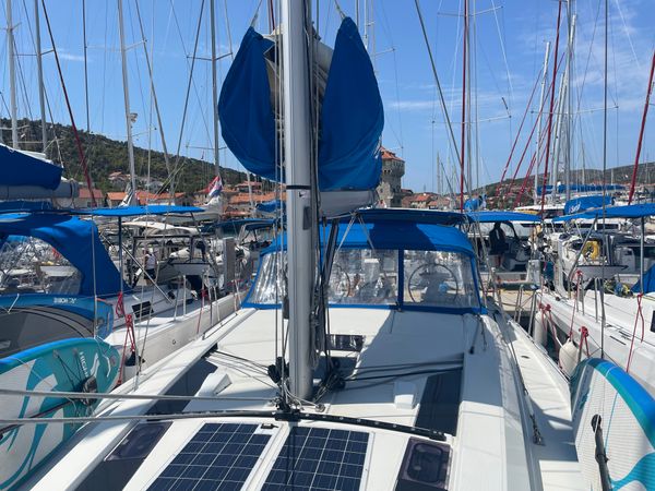 Beneteau Oceanis 46.1 | Sunsail 22