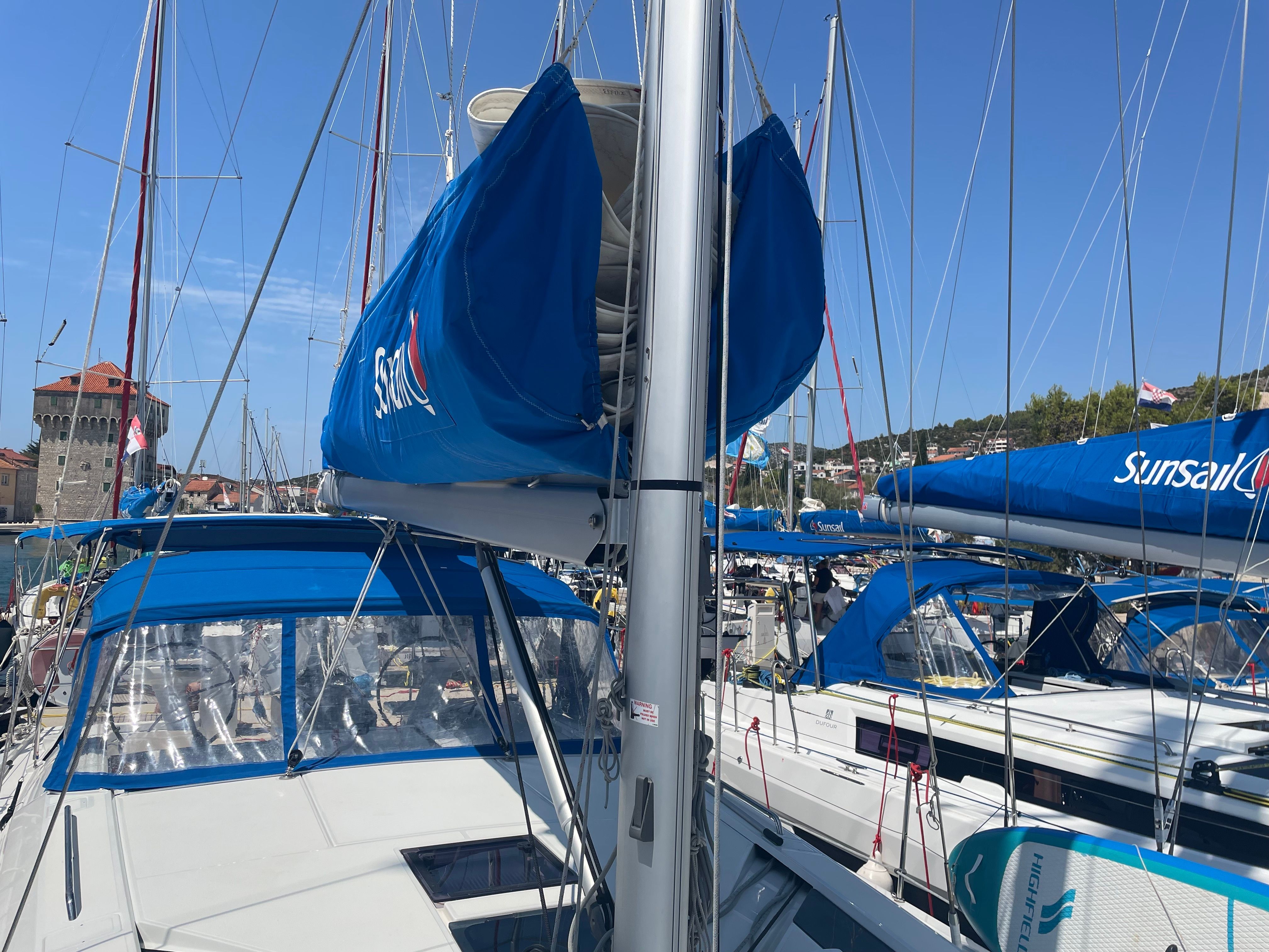 Beneteau Oceanis 46.1 | Sunsail 22