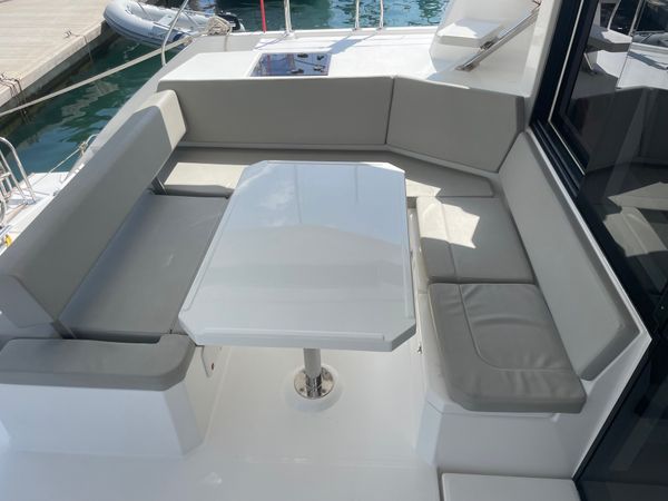 Leopard 42 | Sunsail 22