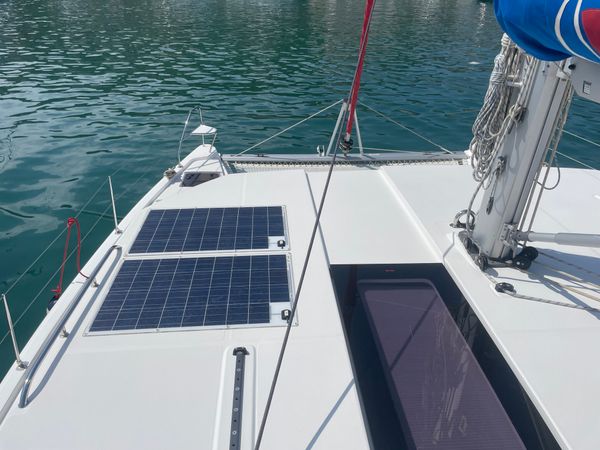 Leopard 42 | Sunsail 22