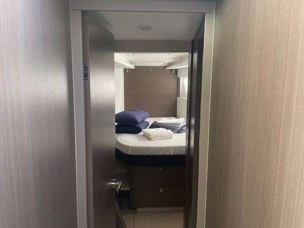 Leopard 42 | Sunsail 22