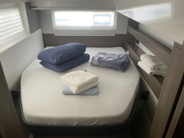 Leopard 42 | Sunsail 22