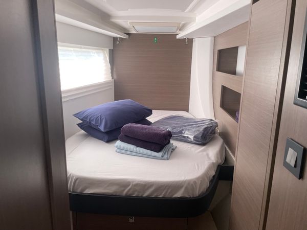 Leopard 42 | Sunsail 22