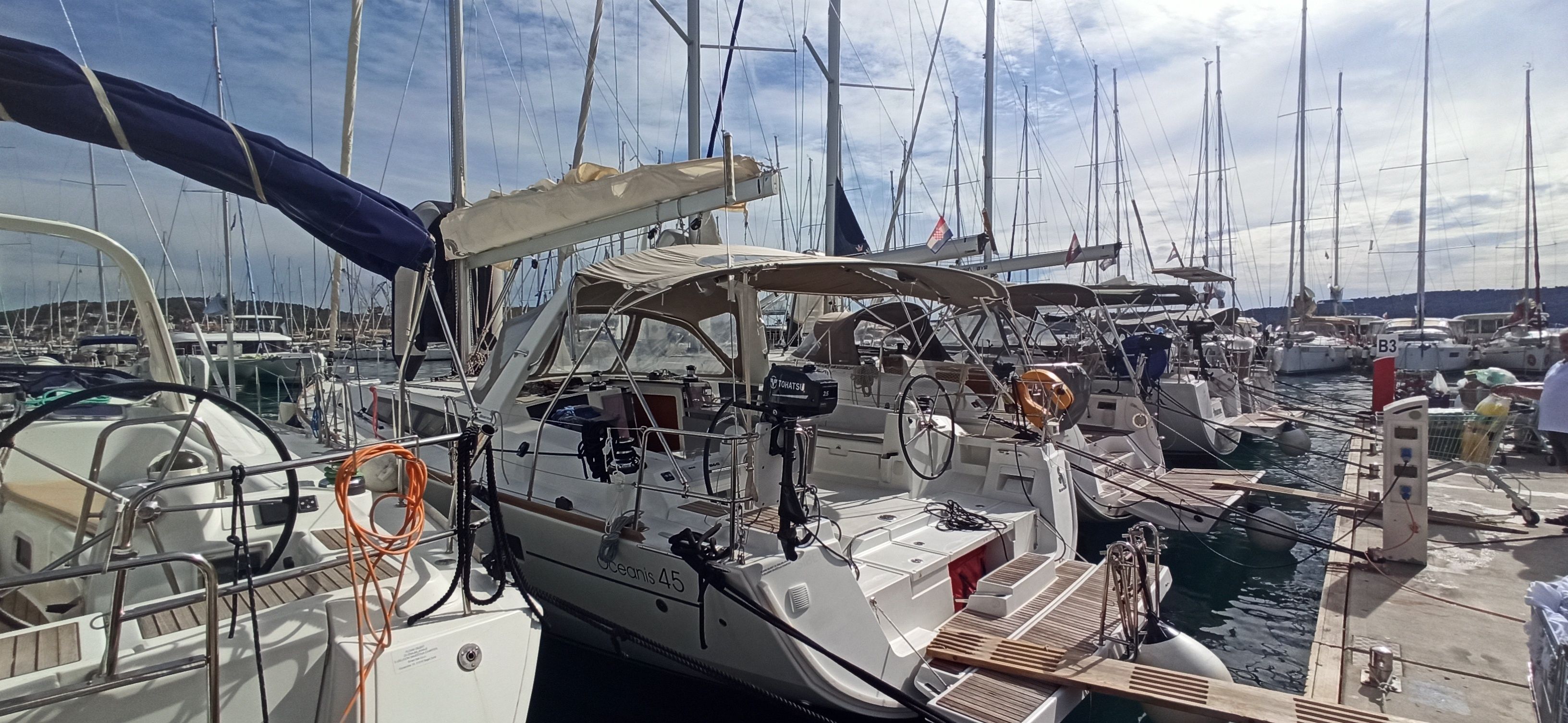 Beneteau Oceanis 45 | Pomerol