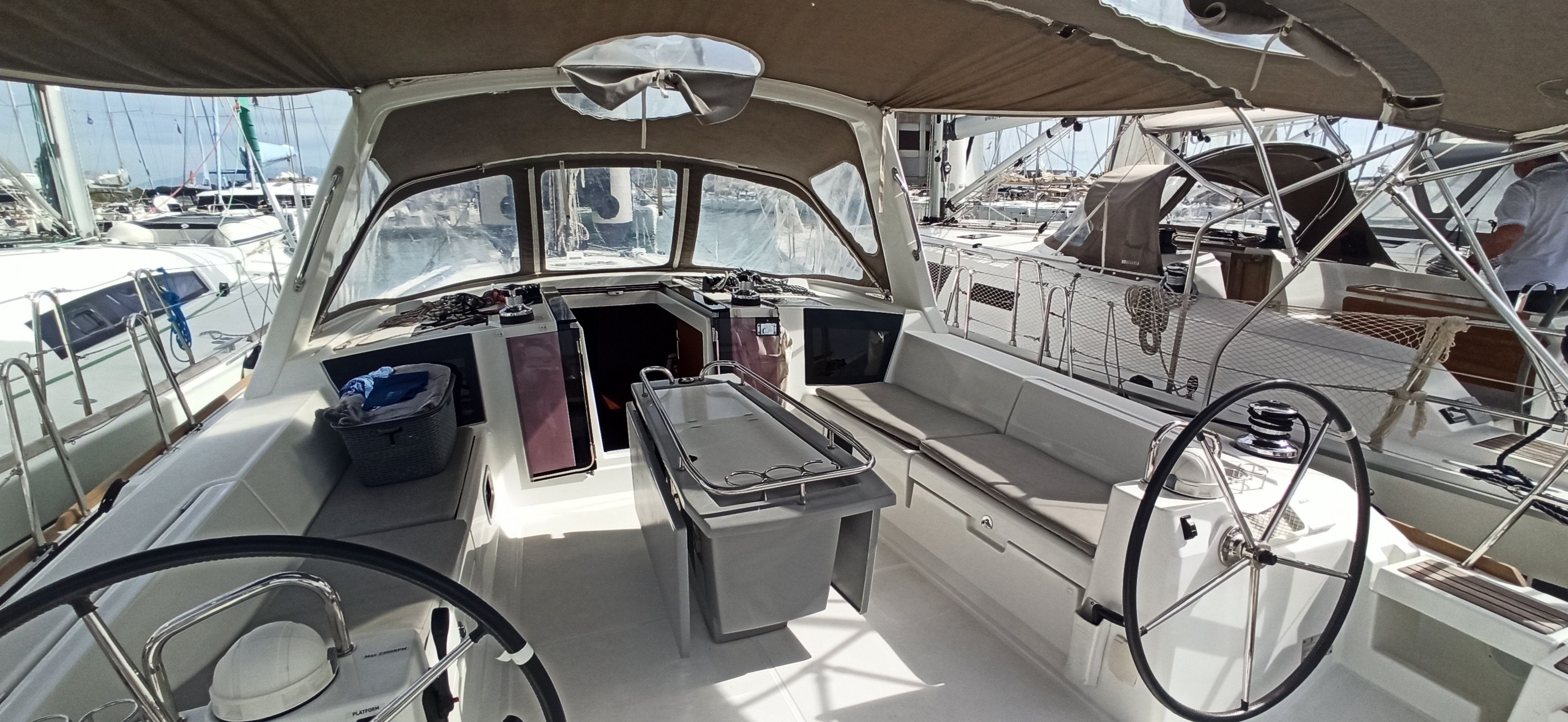 Beneteau Oceanis 45 | Pomerol