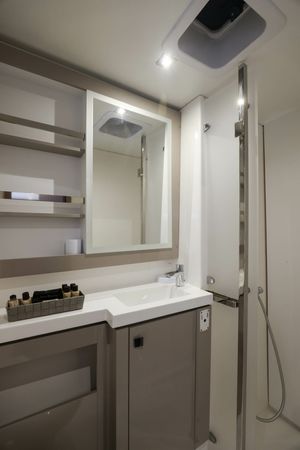 Fountaine Pajot Tanna 47 | Aquarella