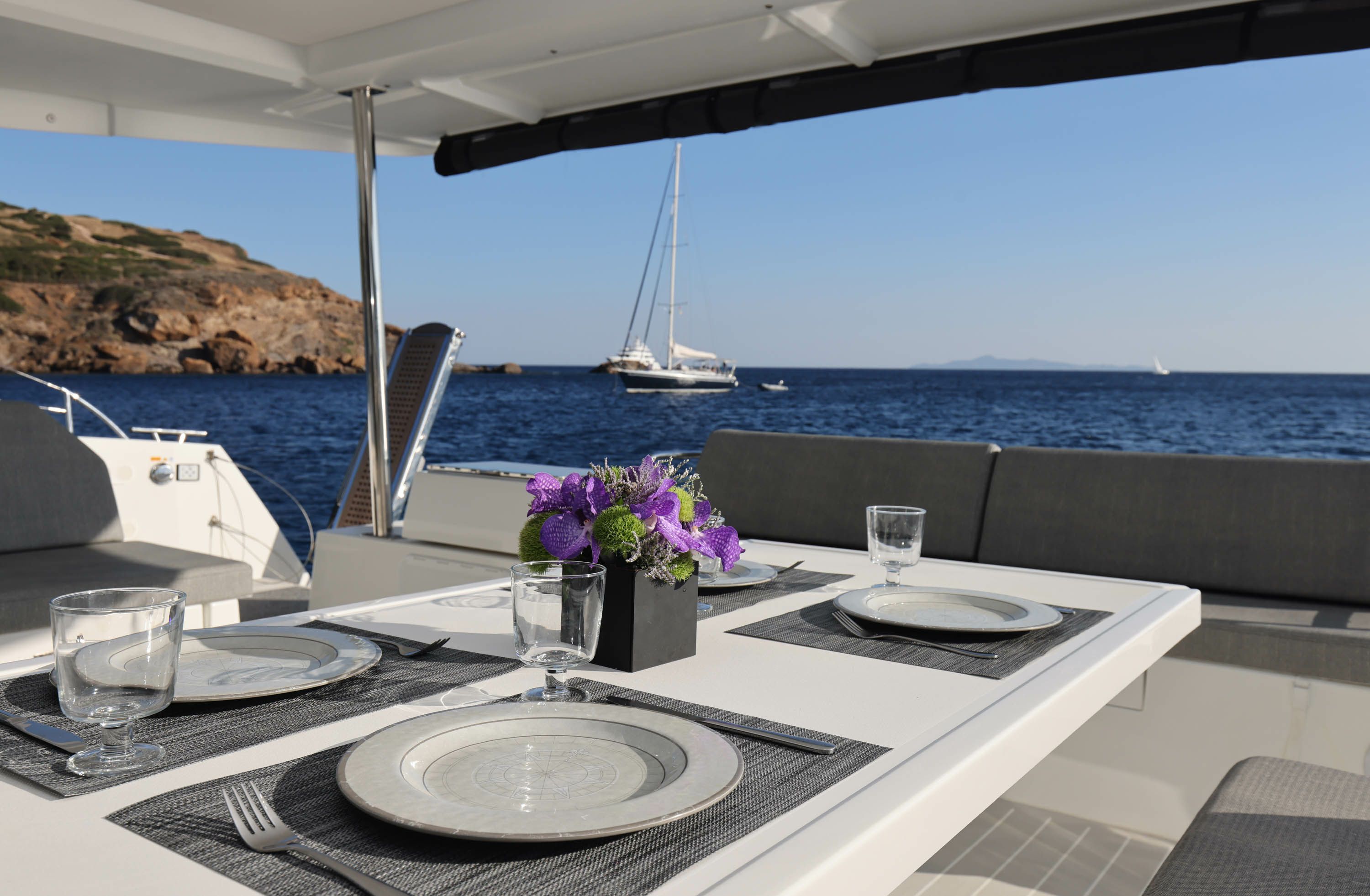 Fountaine Pajot Tanna 47 | Aquarella