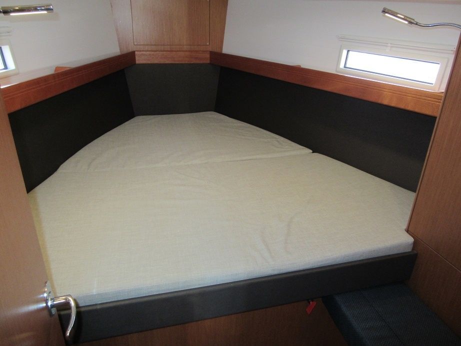 Bavaria Cruiser 37 | Flinx