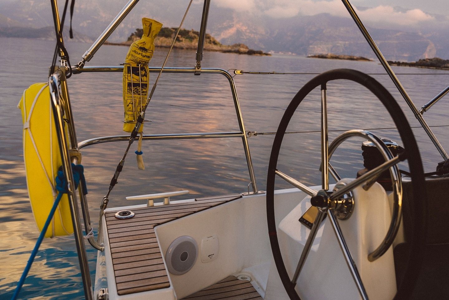 Jeanneau Sun Odyssey 410 | Feel The Magic
