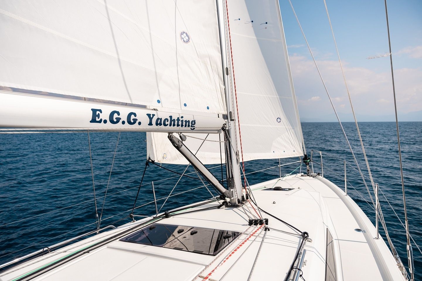 Jeanneau Sun Odyssey 410 | Feel The Magic