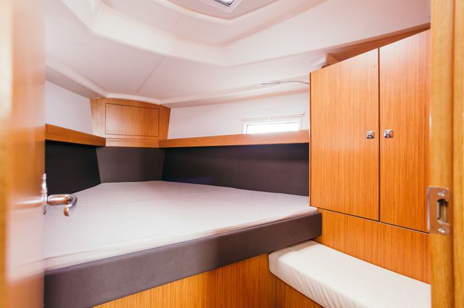 Bavaria Cruiser 37 | Coachina