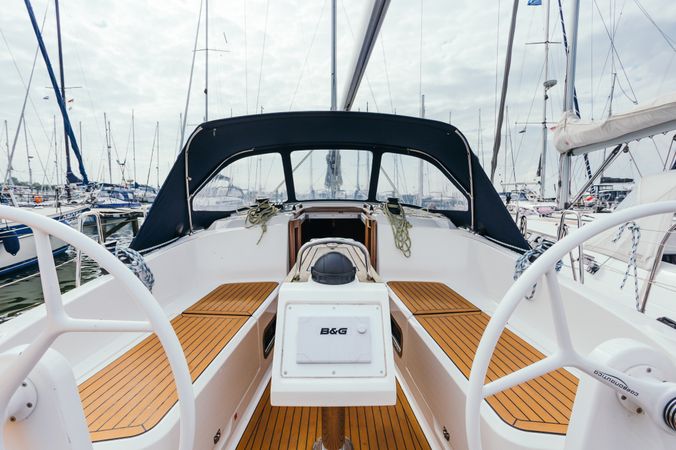 Bavaria Cruiser 37 | Coachina