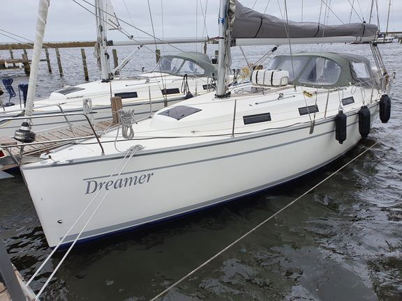 Cruiser 32