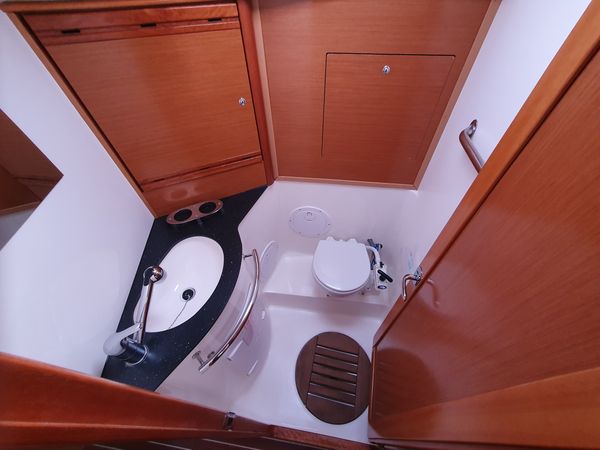 Bavaria Cruiser 40 | Hurriyet