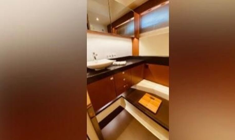 Prestige 550 Fly | Rock