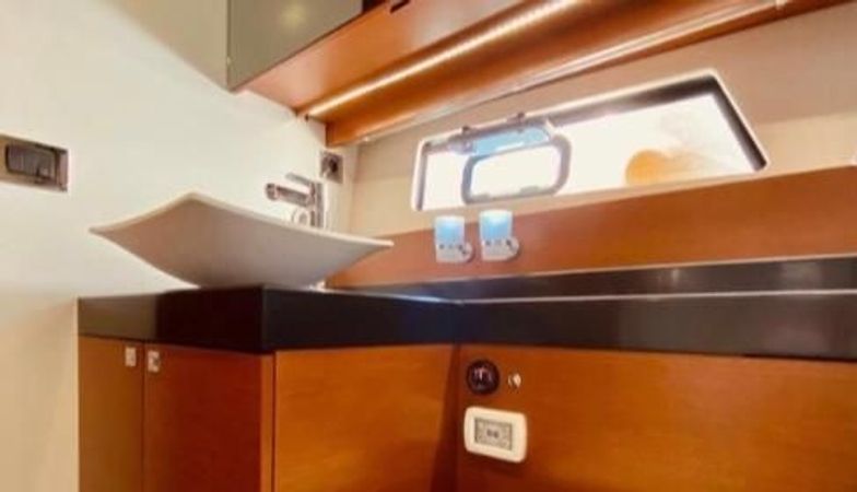 Prestige 550 Fly | Rock