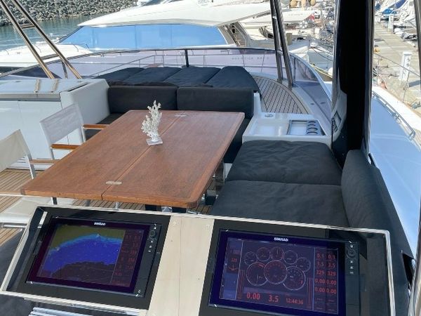 Lagoon 630 MY | Pearly Gates