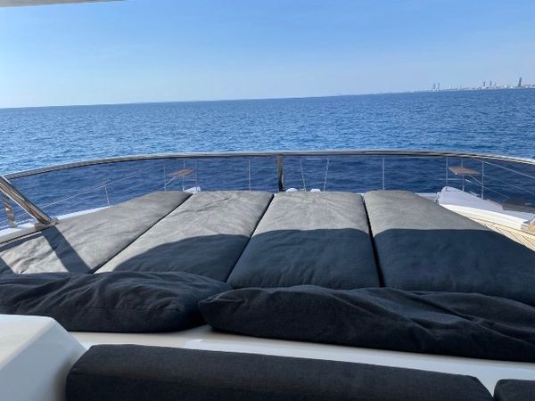 Lagoon 630 MY | Pearly Gates