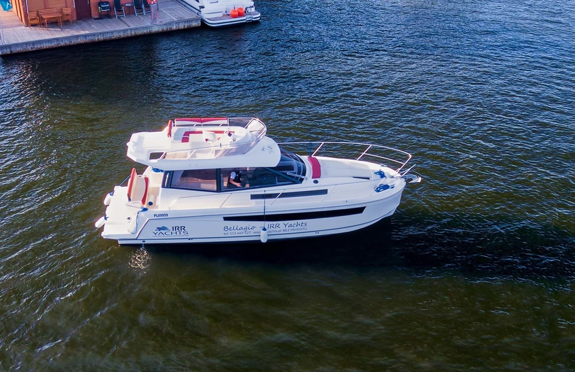 Platinum 989 Flybridge | Bellagio