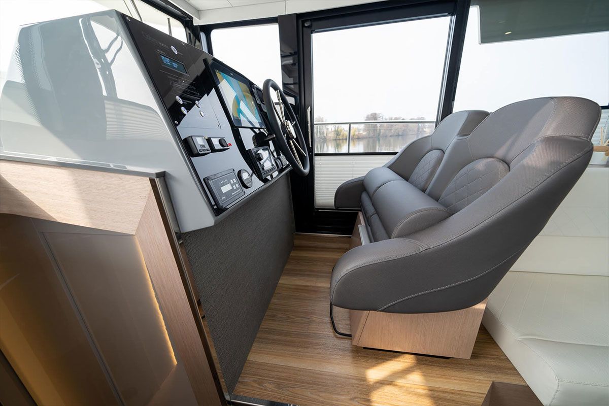 Cobra Yachts 45 | Seamaster