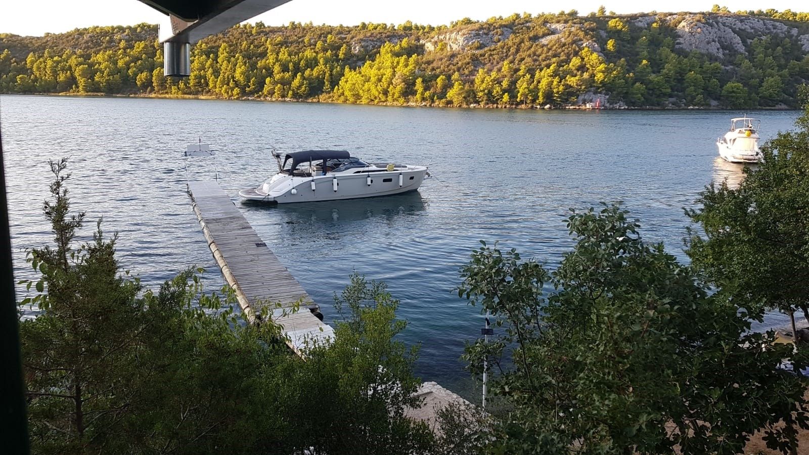 Bavaria Deep Blue 46 | La Onda