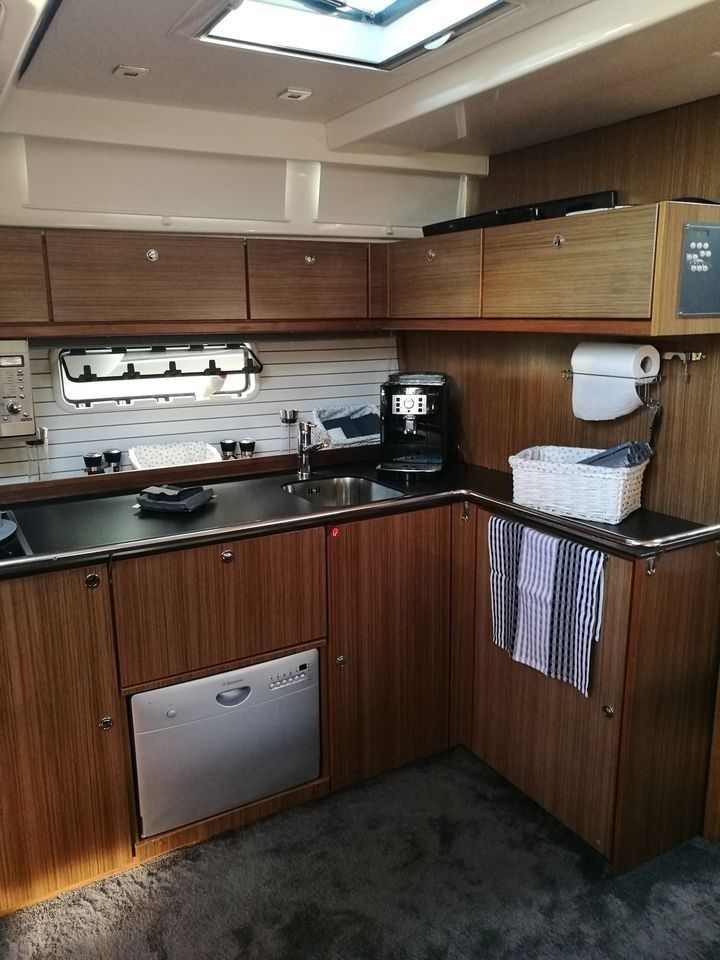 Bavaria Deep Blue 46 | La Onda