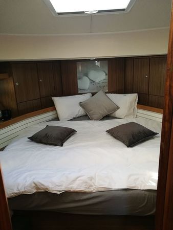 Bavaria Deep Blue 46 | La Onda