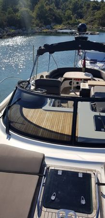 Bavaria Deep Blue 46 | La Onda