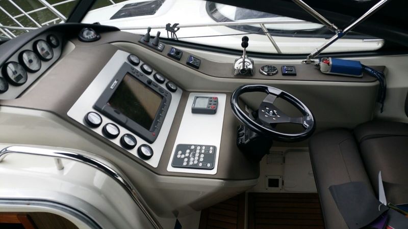 Bavaria Deep Blue 46 | La Onda