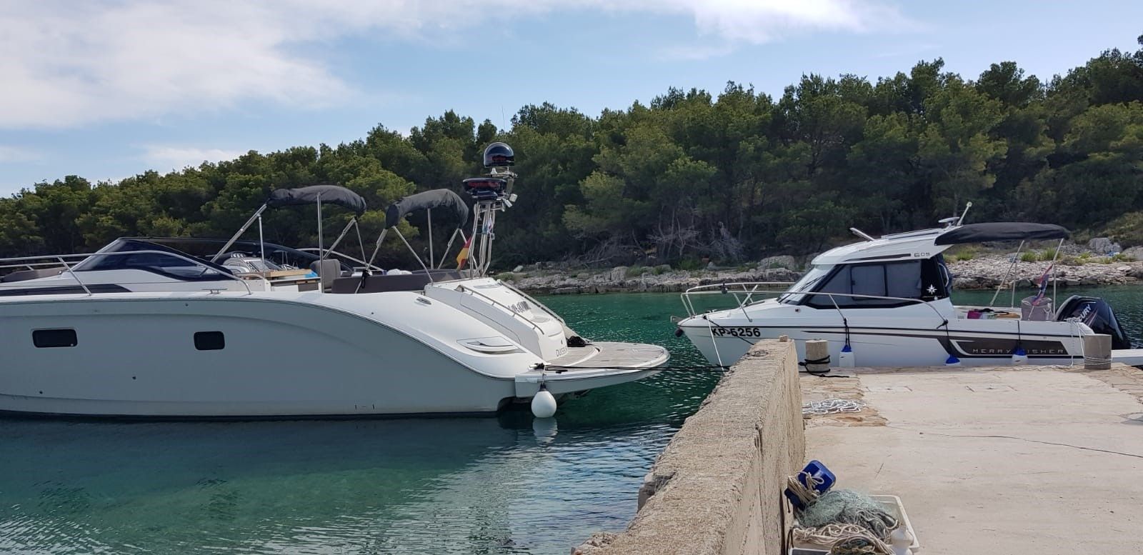 Bavaria Deep Blue 46 | La Onda