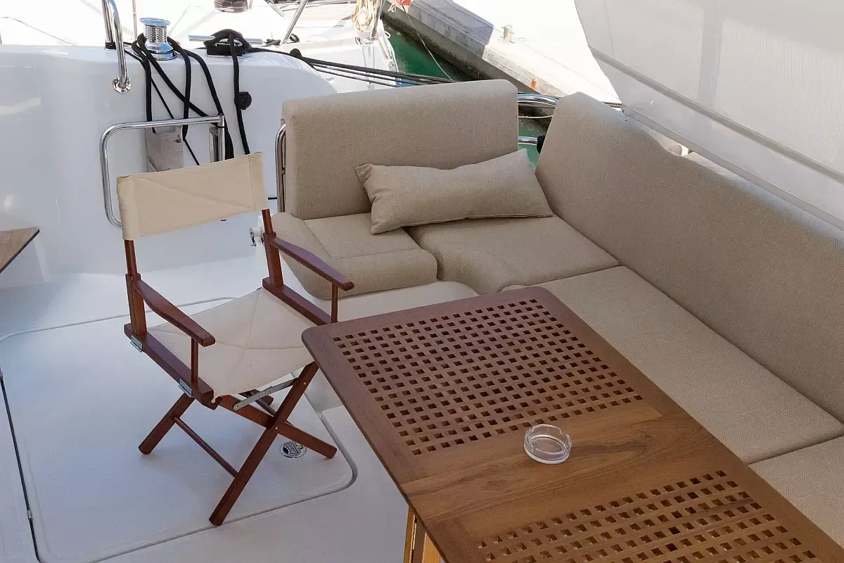 Fountaine Pajot MY 5 | Mala