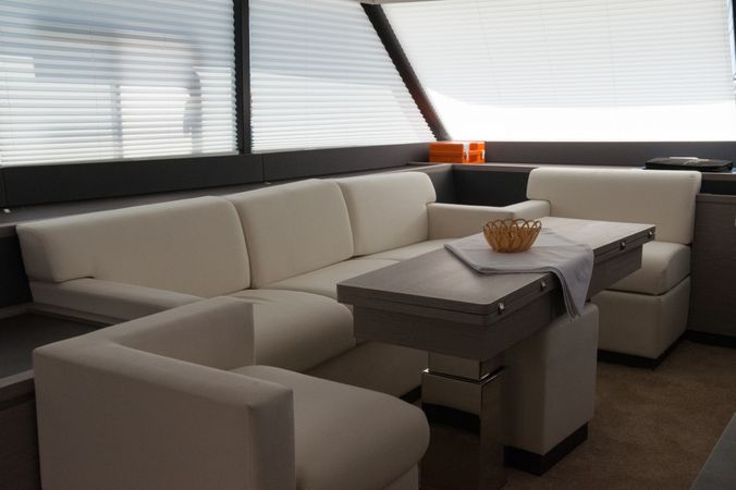Fountaine Pajot MY 5 | Mala