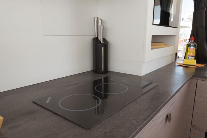 Fountaine Pajot MY 5 | Mala