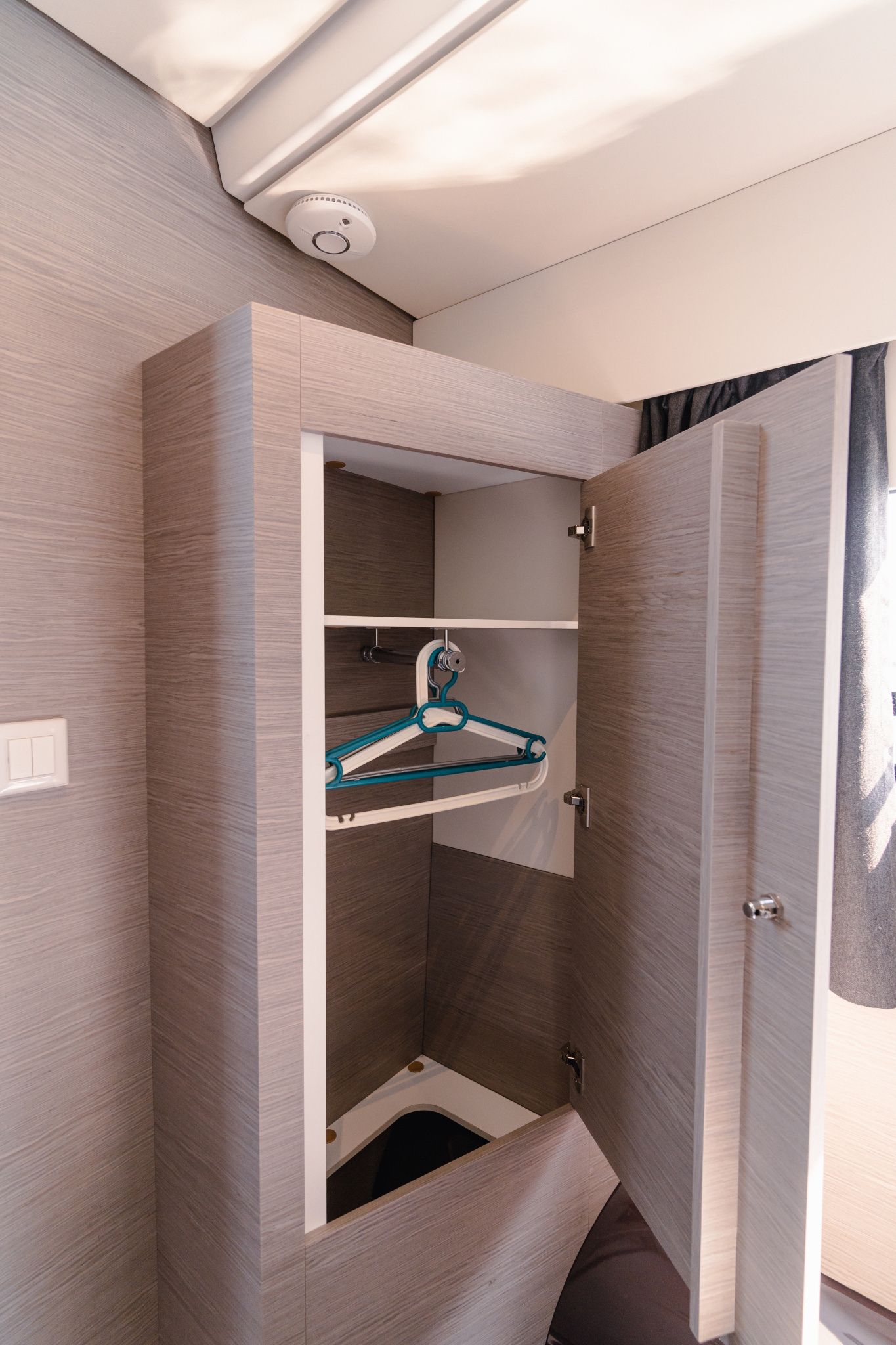 Fountaine Pajot MY 4.S | Dana