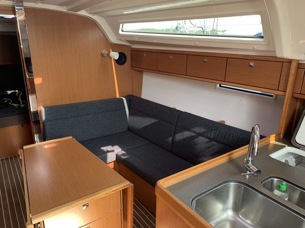 Bavaria Cruiser 37 | Leuk