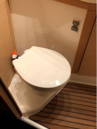 Lagoon 450 F | Saelma