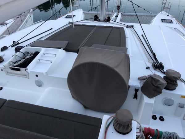Lagoon 450 F | Saelma